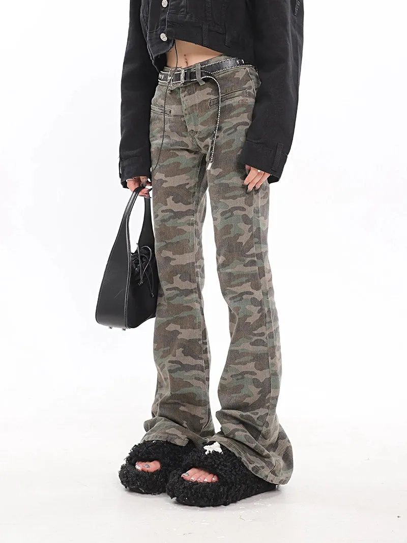 Camo Print Low-Waist Semi Flare Jeans