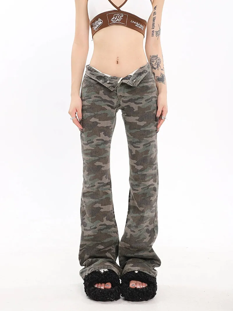 Camo Print Low-Waist Semi Flare Jeans