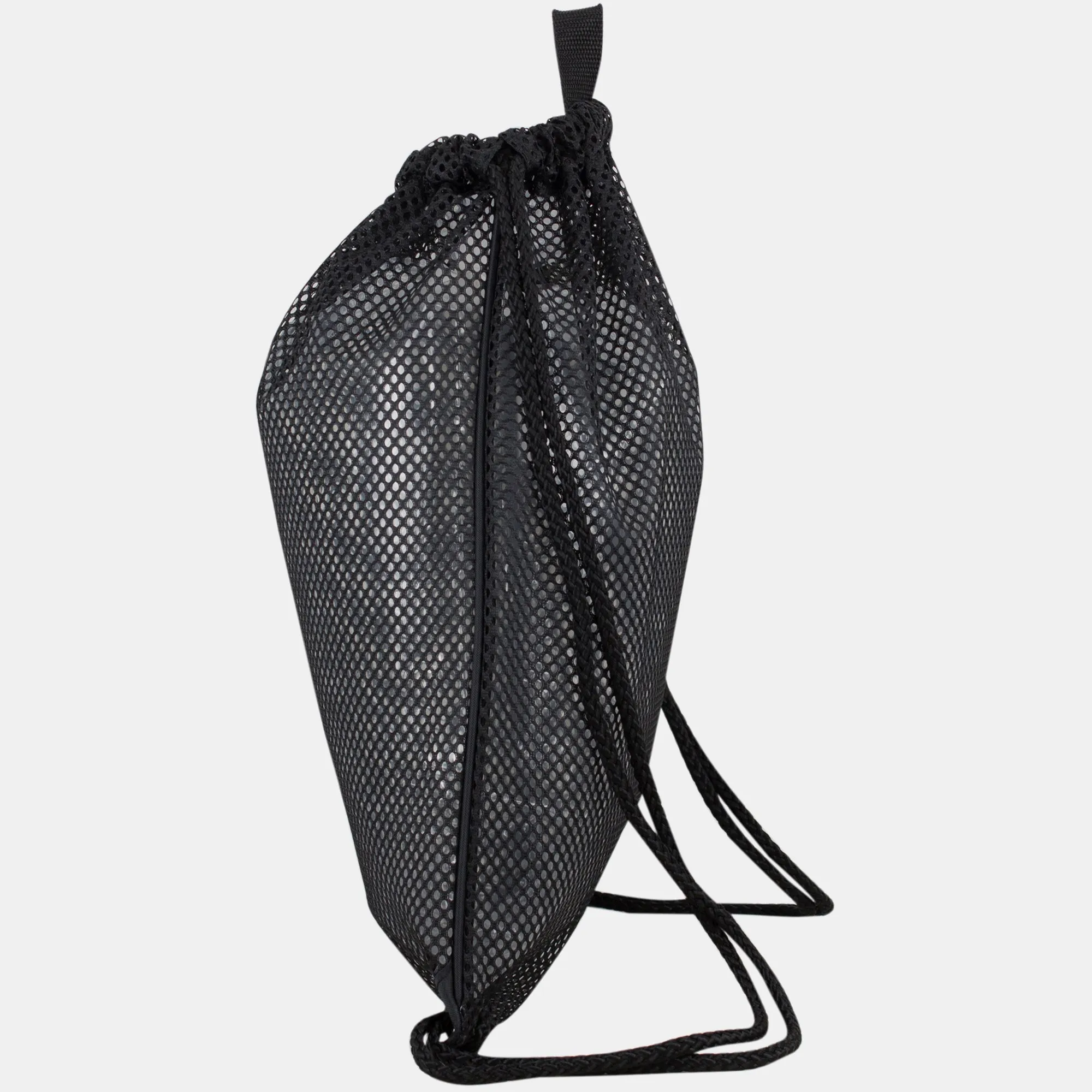 High-Capacity Mesh Drawstring with Cinch-able Closure