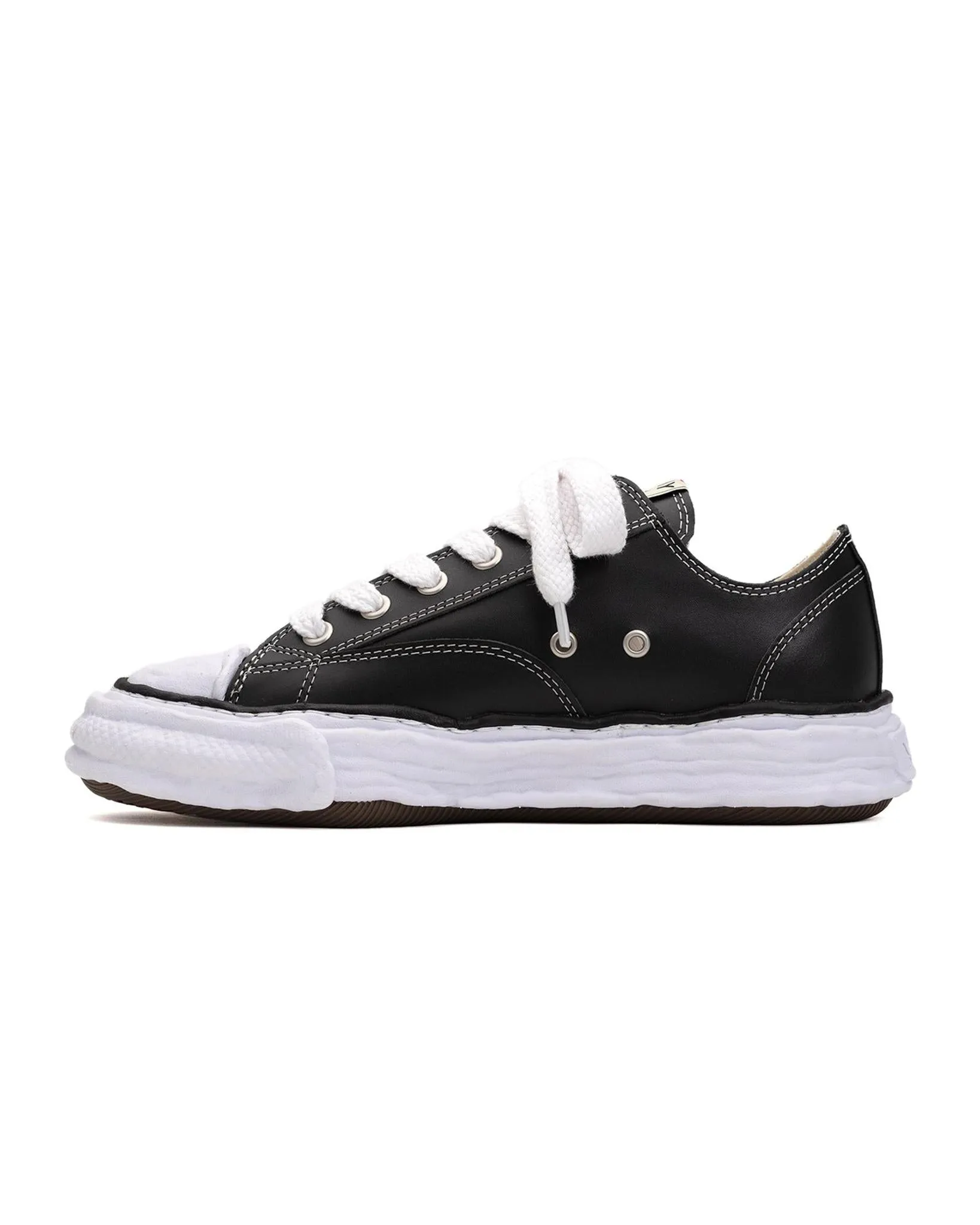 Maison Mihara Yasuhiro Peterson 23 Low Original Sole Leather Low-Top Sneaker