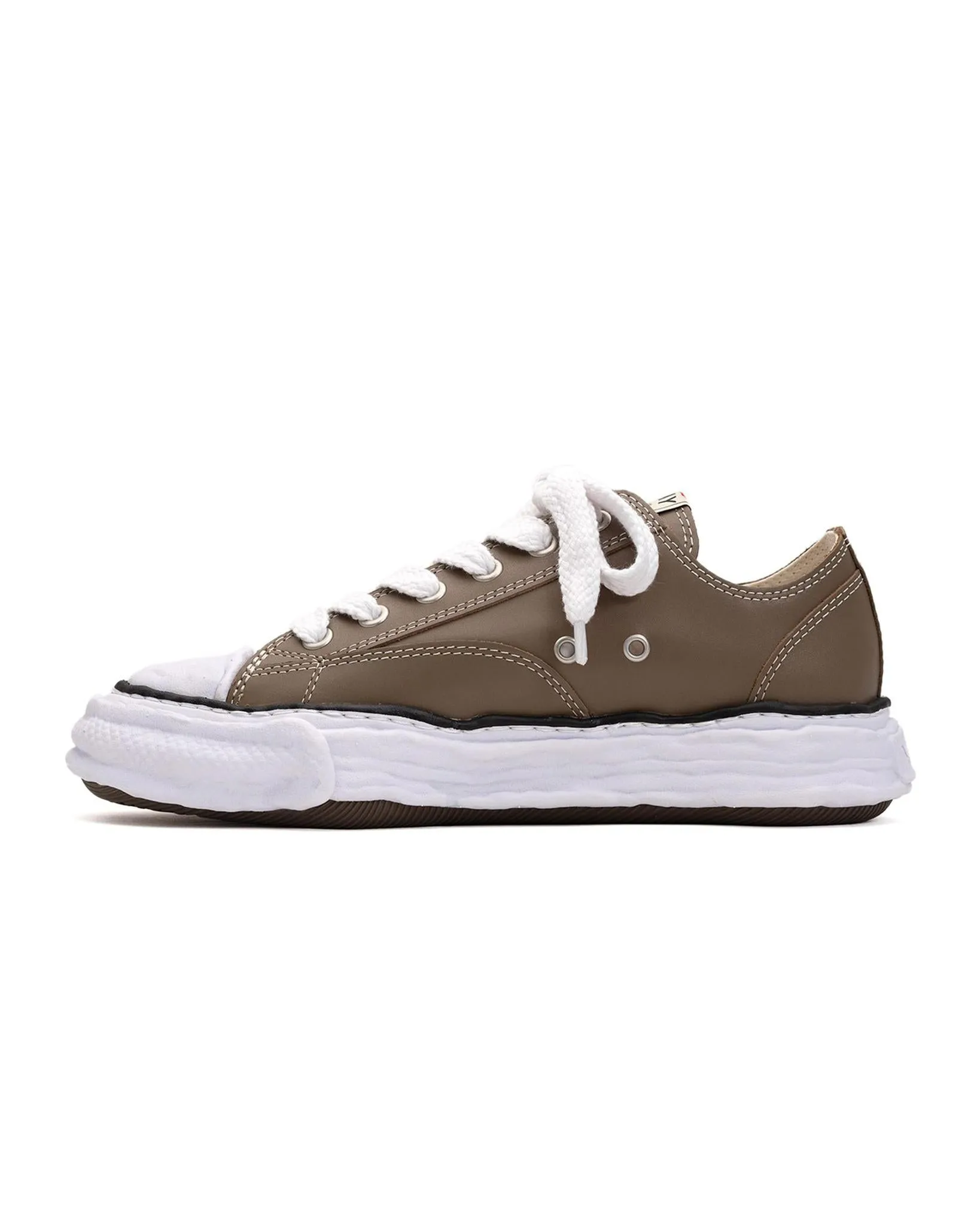 Maison Mihara Yasuhiro Peterson 23 Low Original Sole Leather Low-Top Sneaker